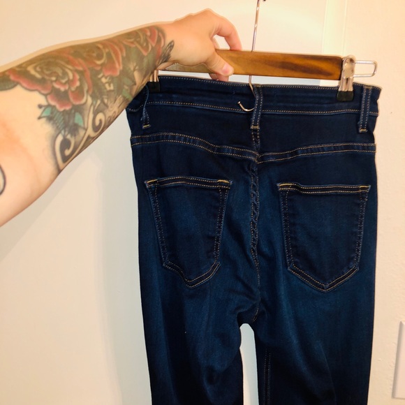 *SOLD* - Picture 4 of 4